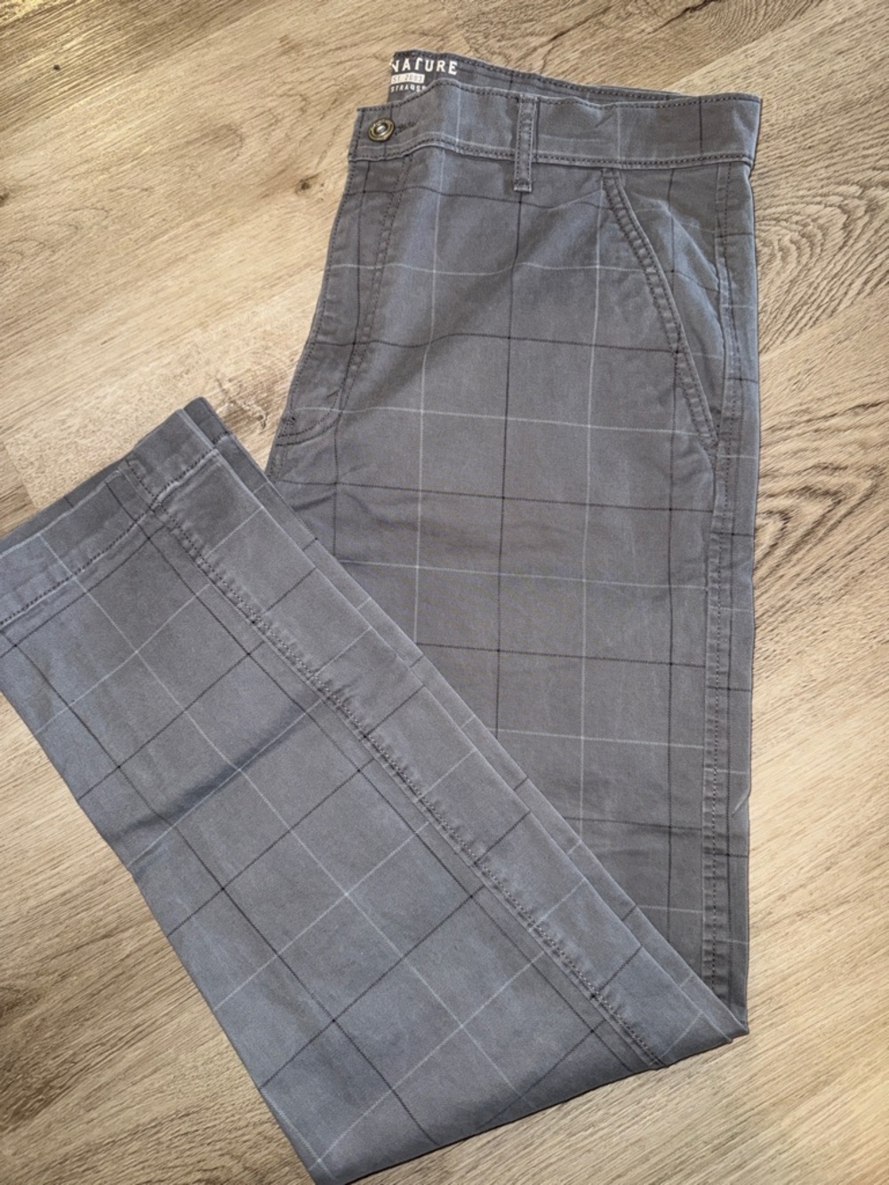 Signature by Levi Strauss Men's Gray Windowpane Chinos